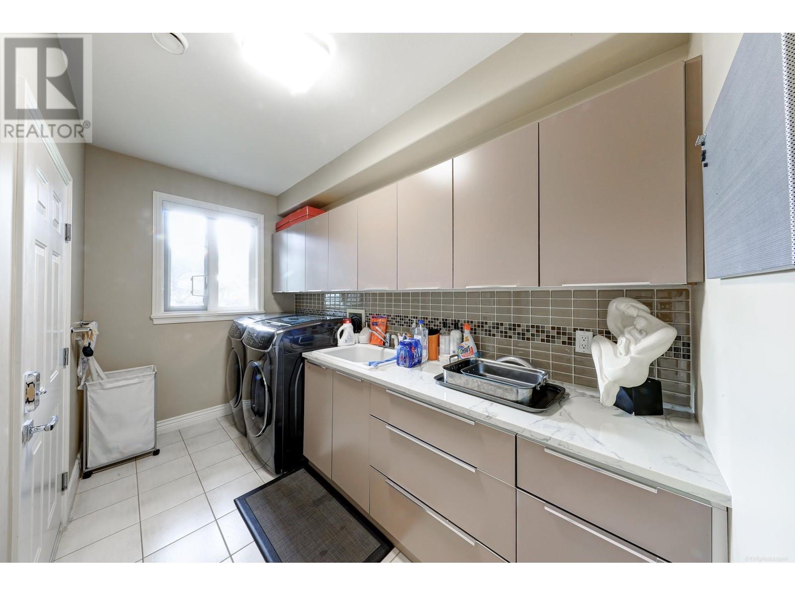 7371 Manning Court, Richmond, British Columbia  V7A 4J3 - Photo 37 - R2812381