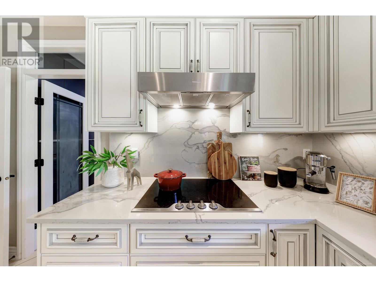 7371 Manning Court, Richmond, British Columbia  V7A 4J3 - Photo 20 - R2812381