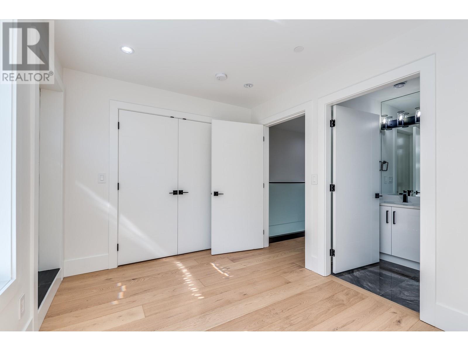2289 E 41st Avenue, Vancouver, British Columbia  V5P 1L4 - Photo 11 - R2812227