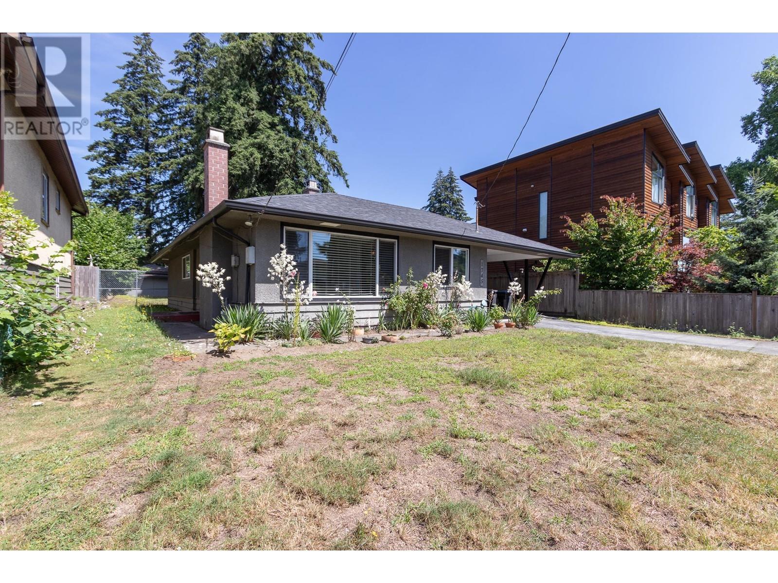 1745 Prairie Avenue, Port Coquitlam, British Columbia  V3B 1V2 - Photo 3 - R2812548