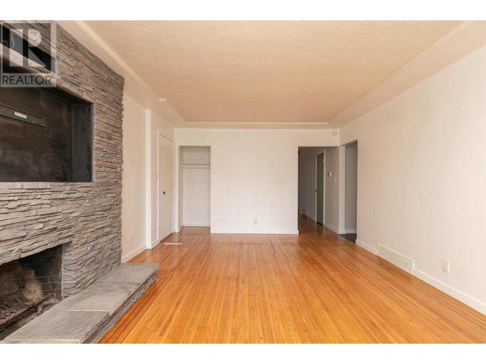 1745 Prairie Avenue, Port Coquitlam, British Columbia  V3B 1V2 - Photo 9 - R2812548