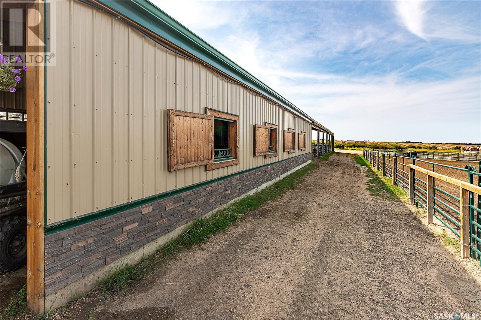 Melfort Equestrian Acreage, Star City Rm No. 428, Saskatchewan  S0E 1A0 - Photo 11 - SK944503