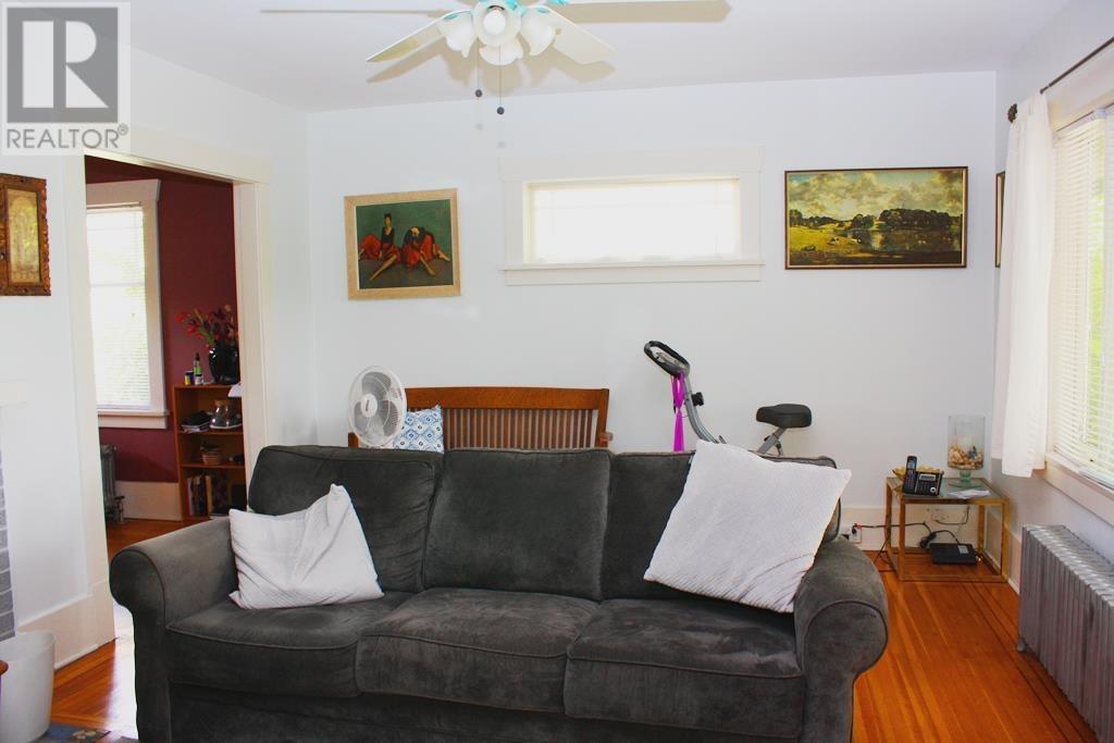 3346 W 10th Avenue, Vancouver, British Columbia  V6R 2E6 - Photo 6 - R2811631