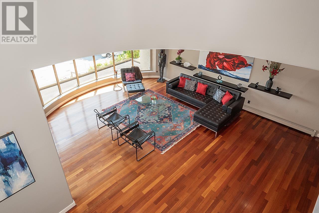 1258 Coleman Close, North Vancouver, British Columbia  V7K 3C2 - Photo 17 - R2812357