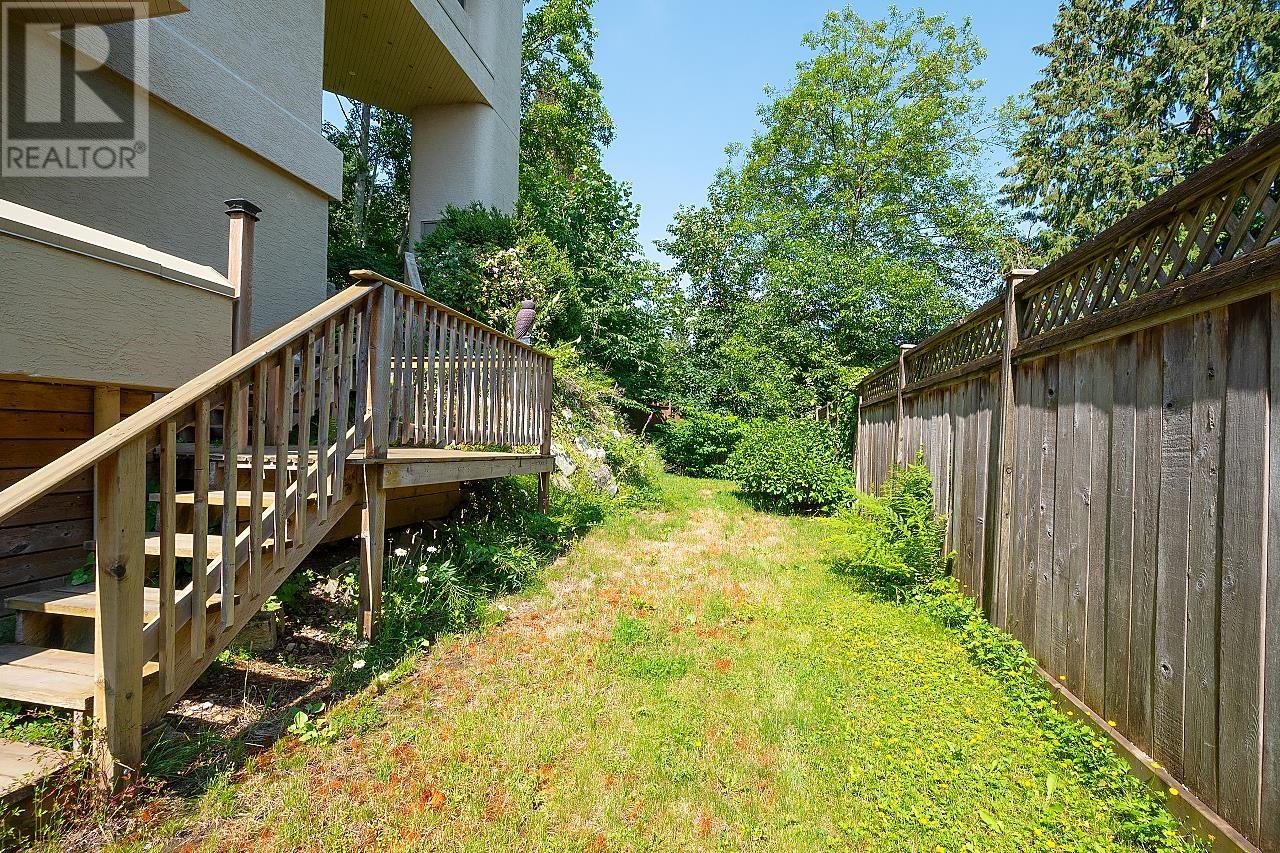 1258 Coleman Close, North Vancouver, British Columbia  V7K 3C2 - Photo 33 - R2812357
