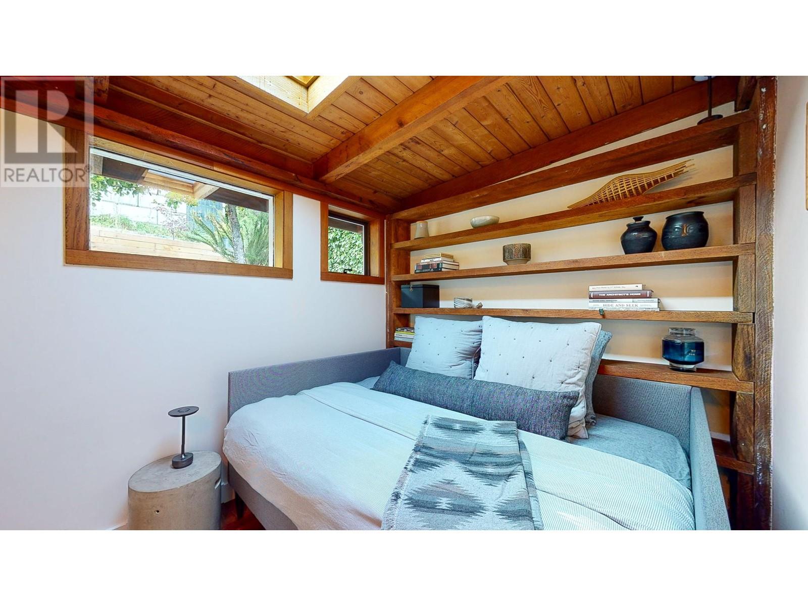 1231 Marine Drive, Gibsons, British Columbia  V0N 1V1 - Photo 25 - R2798435