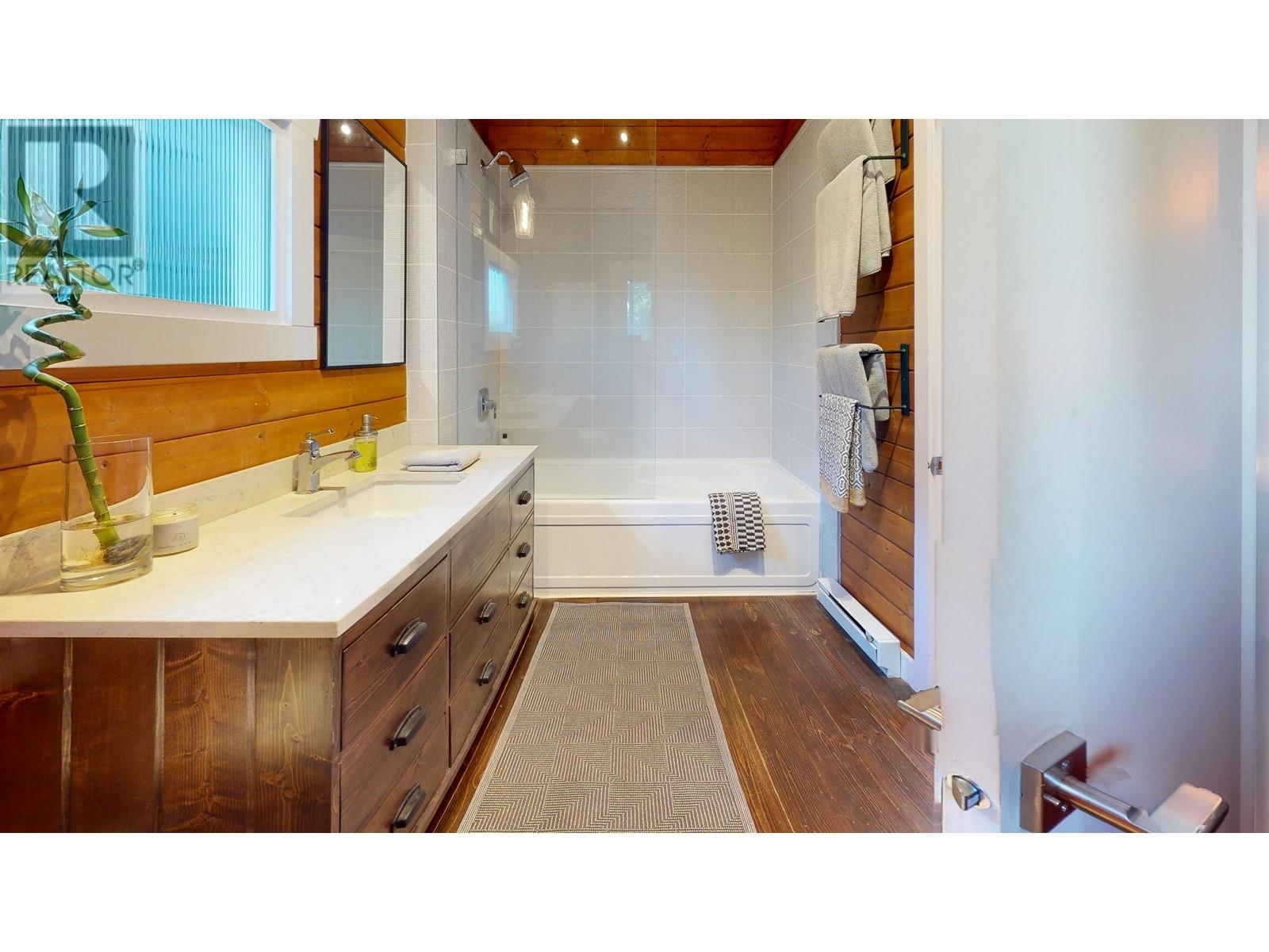 1231 Marine Drive, Gibsons, British Columbia  V0N 1V1 - Photo 32 - R2798435