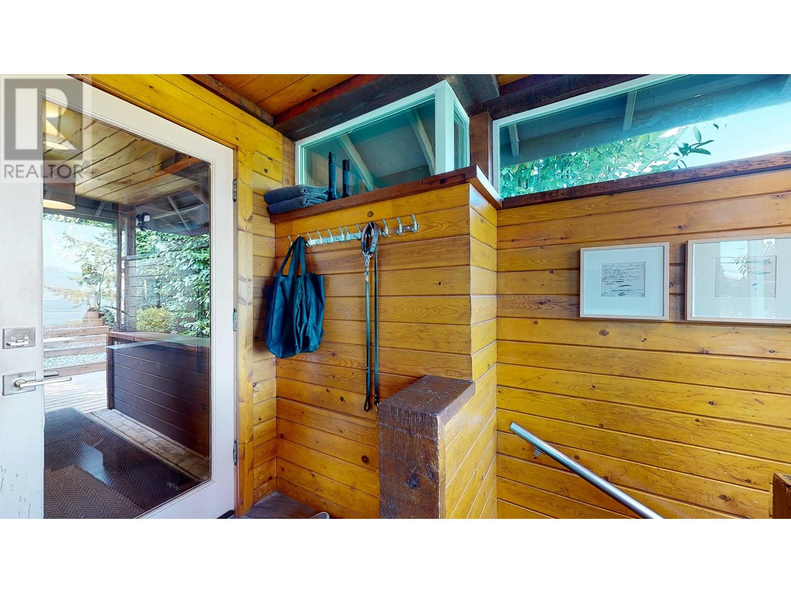 1231 Marine Drive, Gibsons, British Columbia  V0N 1V1 - Photo 33 - R2798435