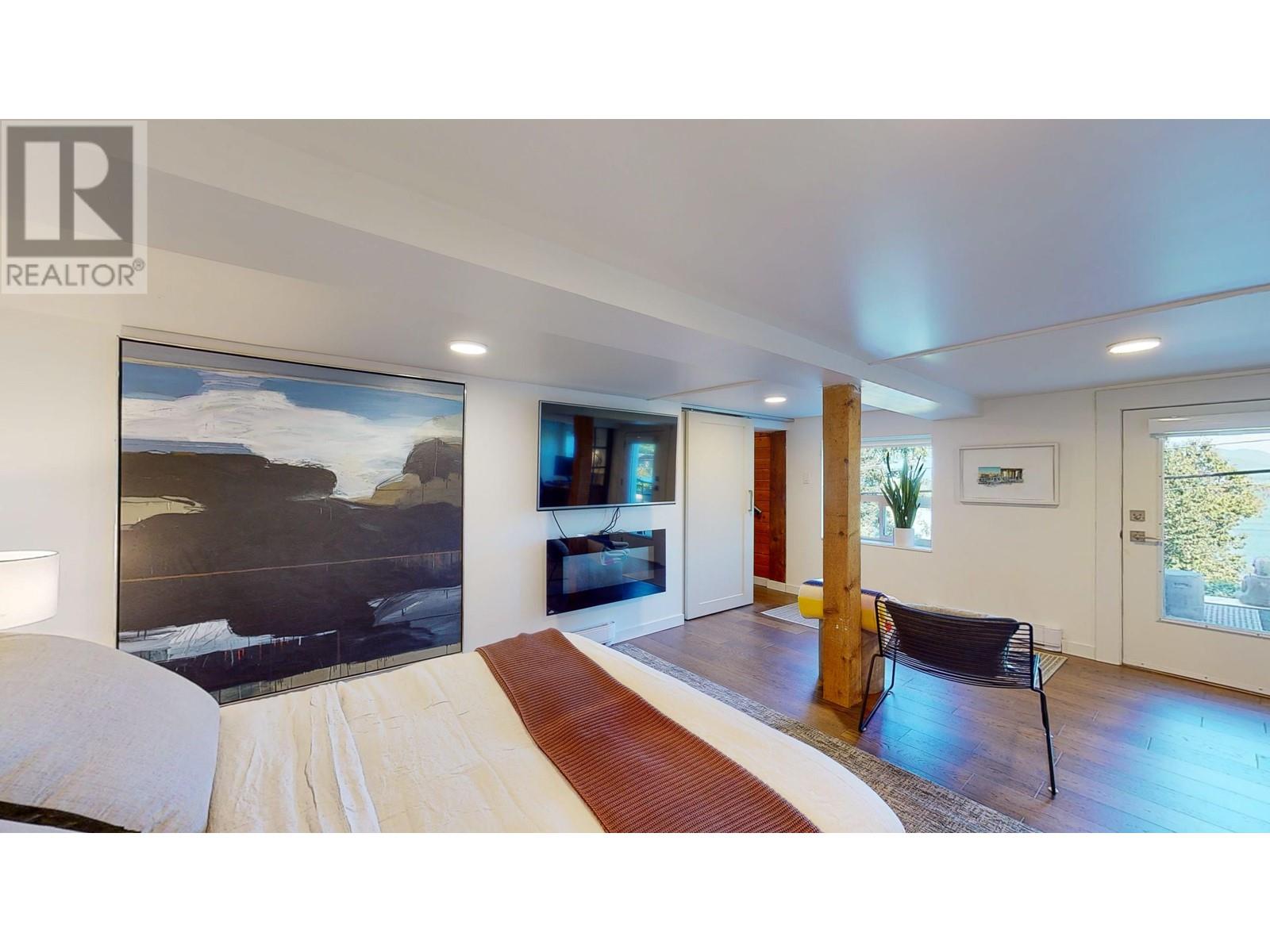1231 Marine Drive, Gibsons, British Columbia  V0N 1V1 - Photo 22 - R2798435