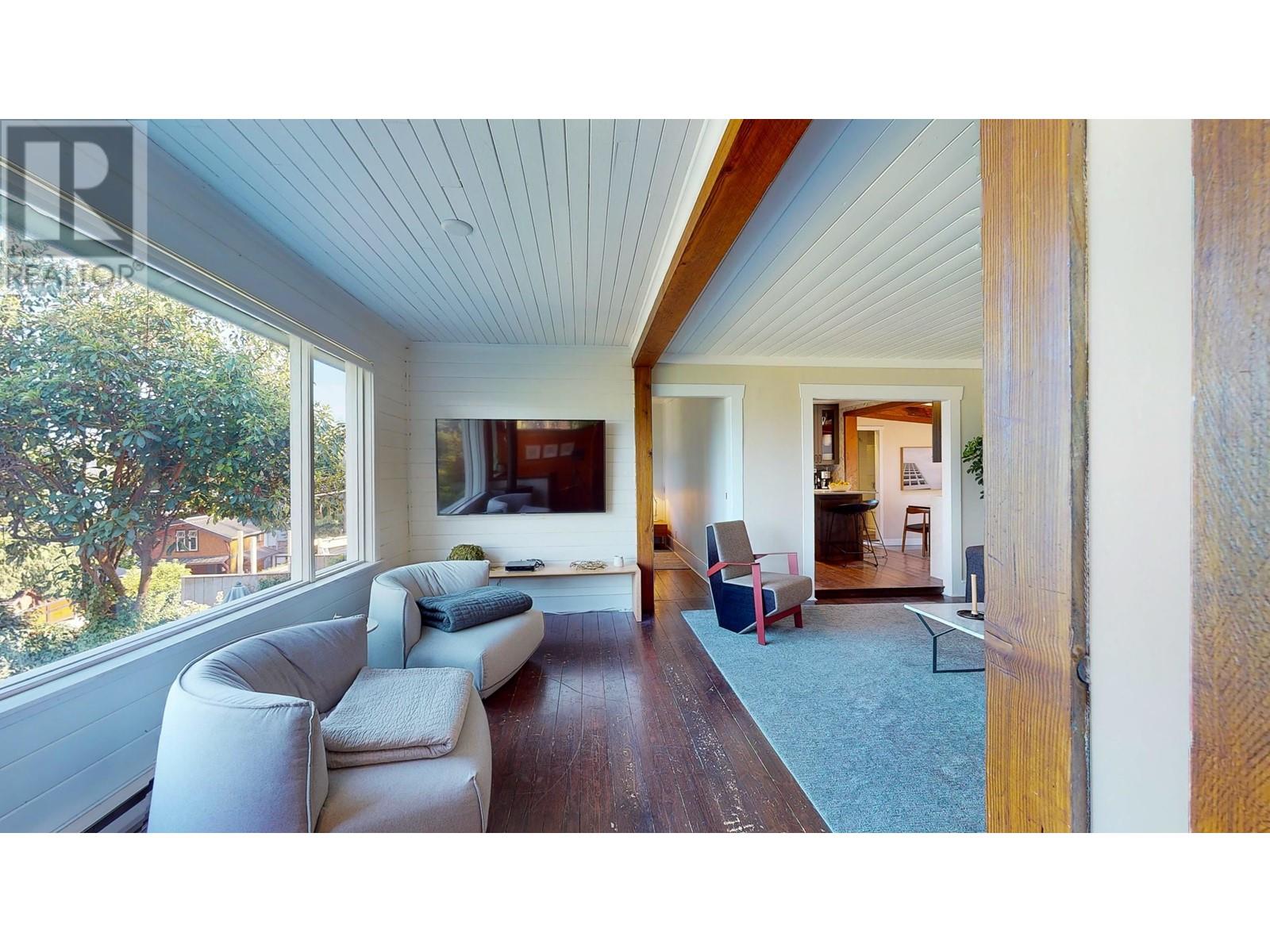1231 Marine Drive, Gibsons, British Columbia  V0N 1V1 - Photo 15 - R2798435