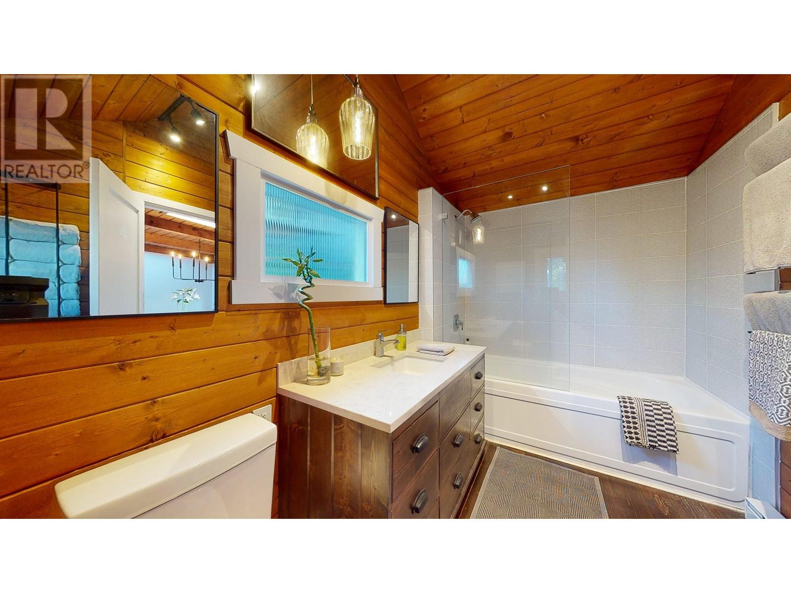 1231 Marine Drive, Gibsons, British Columbia  V0N 1V1 - Photo 31 - R2798435