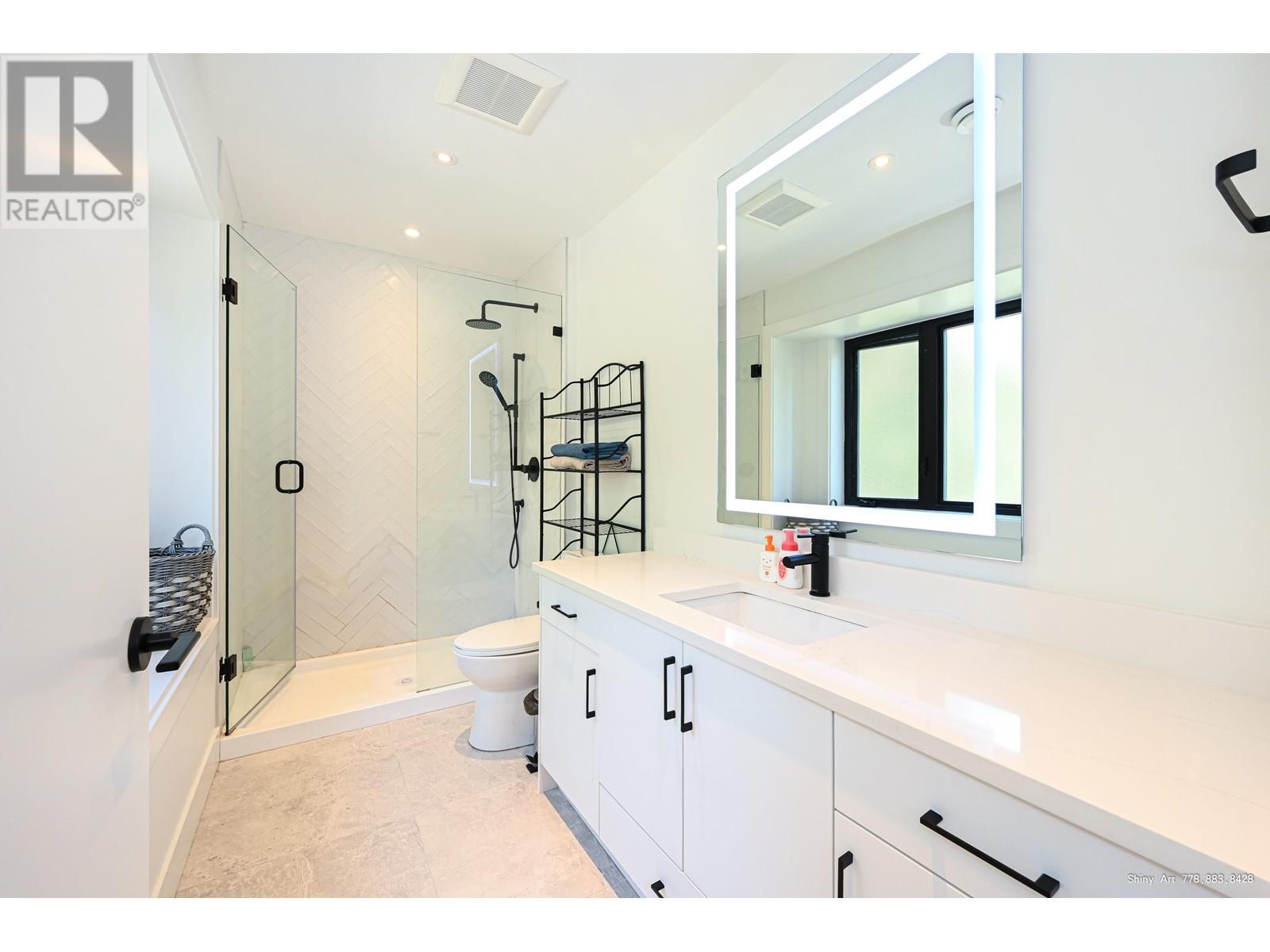 128 E 45th Avenue, Vancouver, British Columbia  V5W 1W9 - Photo 9 - R2812417