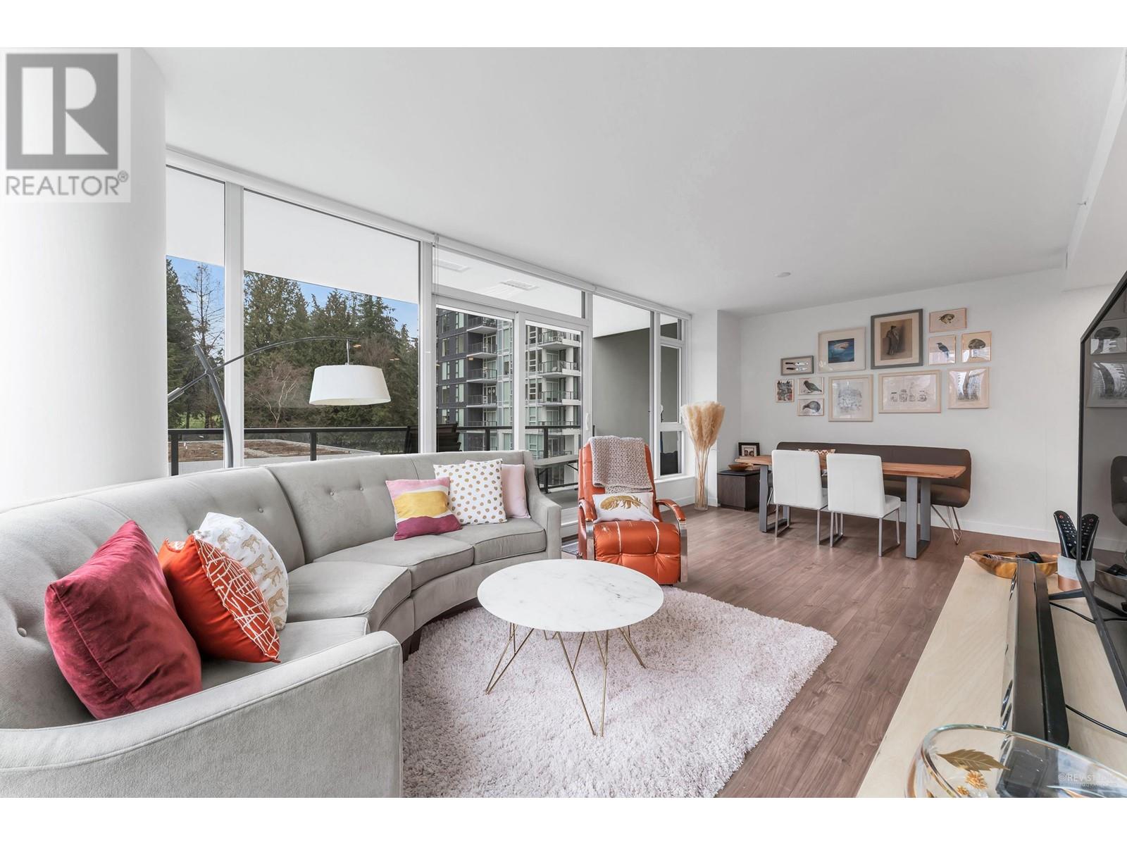 401 585 Austin Avenue, Coquitlam, British Columbia  V3K 0G6 - Photo 3 - R2811936