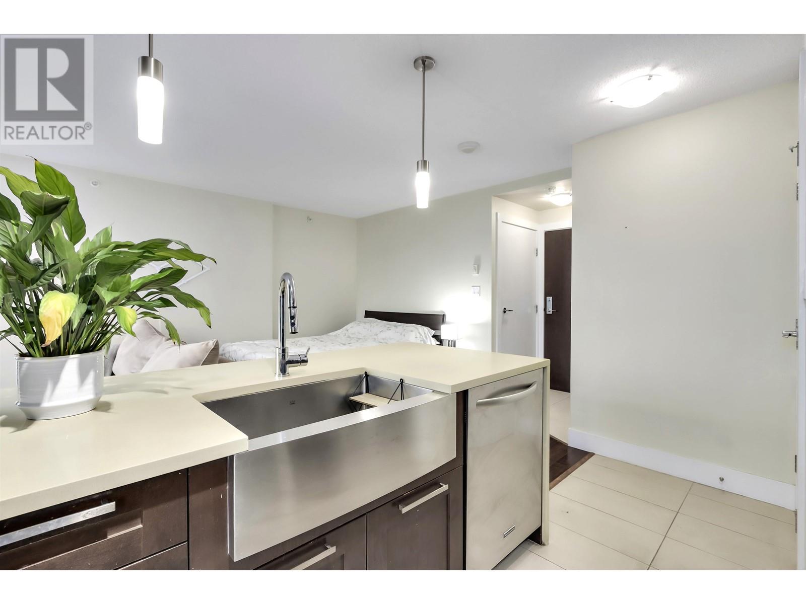 1904 888 Homer Street, Vancouver, British Columbia  V6B 0H7 - Photo 3 - R2812610