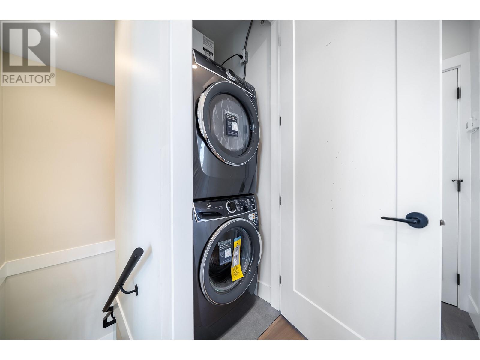 7285 Berkeley Street, Vancouver, British Columbia  V5S 2J7 - Photo 21 - R2812283