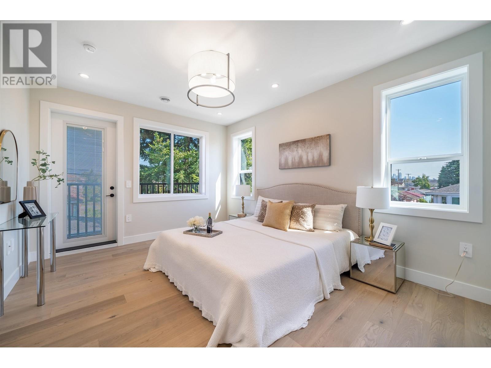 7285 Berkeley Street, Vancouver, British Columbia  V5S 2J7 - Photo 14 - R2812283