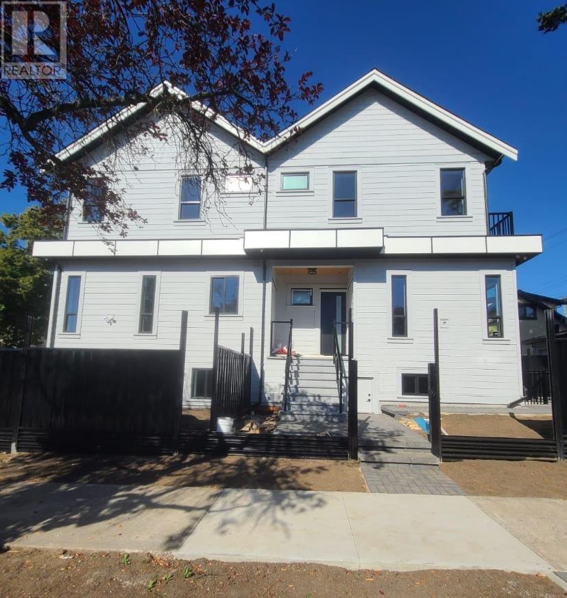 7285 Berkeley Street, Vancouver, British Columbia  V5S 2J7 - Photo 1 - R2812283