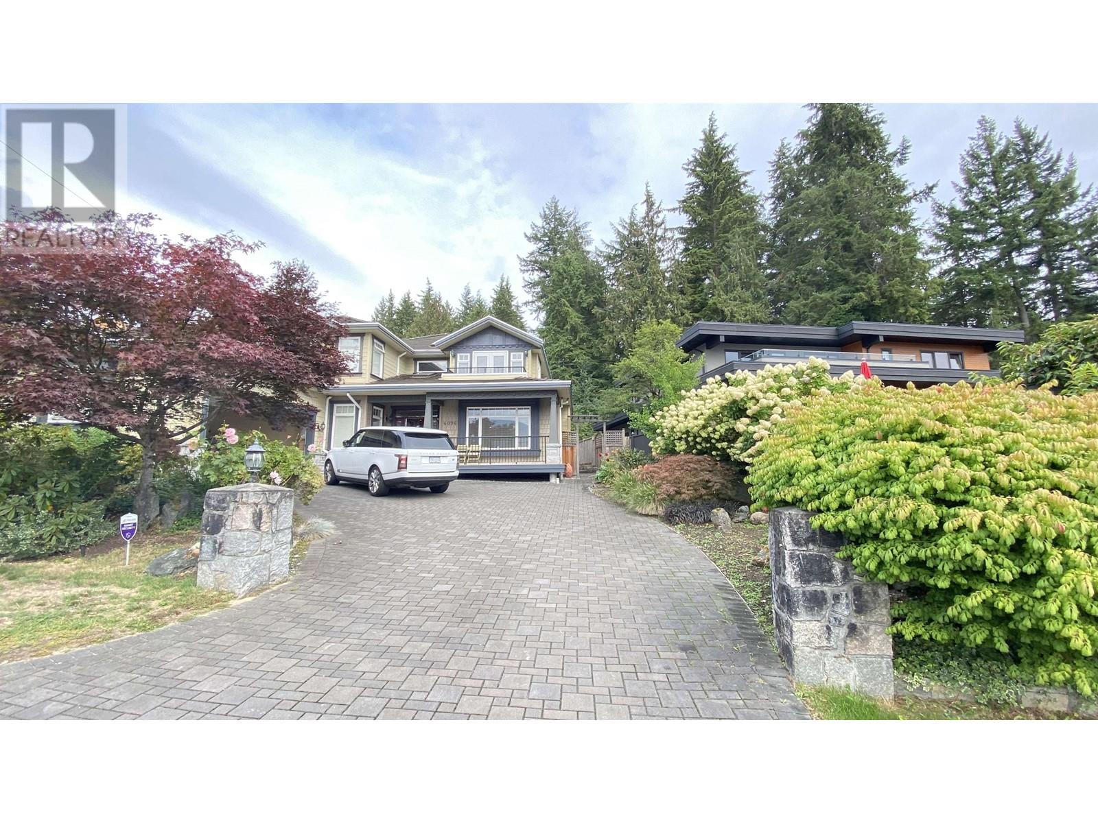 4096 SKYLINE DRIVE, north vancouver, British Columbia