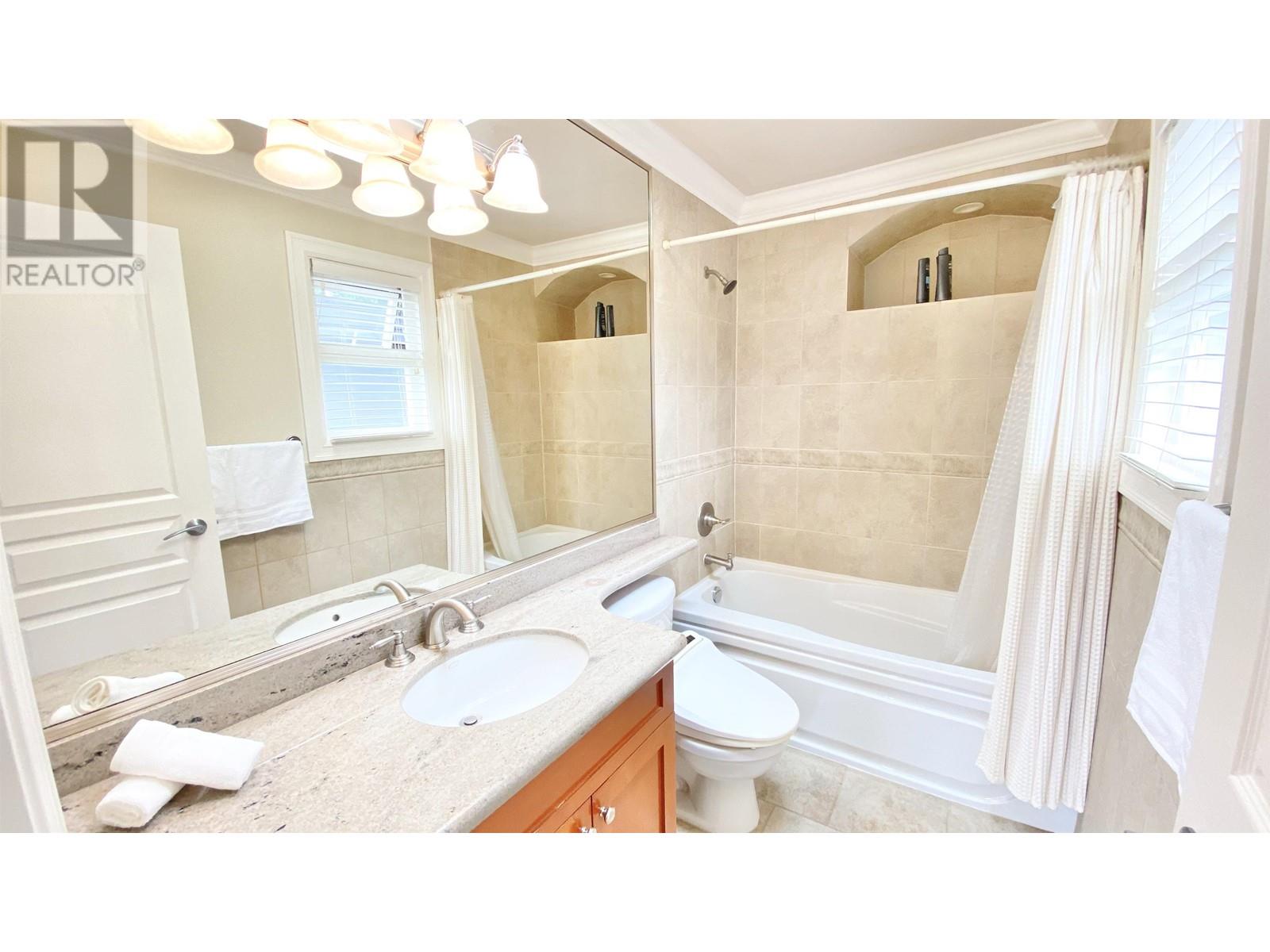 4096 Skyline Drive, North Vancouver, British Columbia  V7R 3G7 - Photo 21 - R2812056