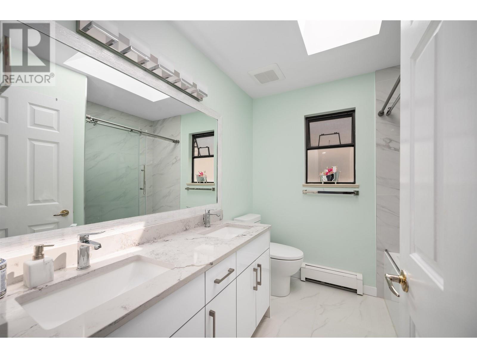 5785 Hardwick Street, Burnaby, British Columbia  V5G 1R3 - Photo 18 - R2812460