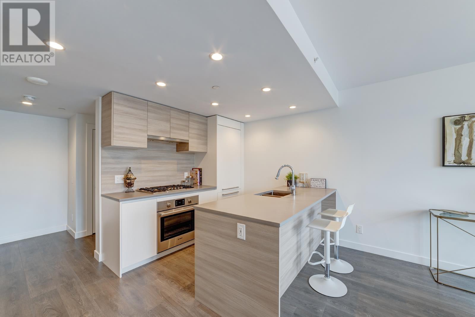 Th103 652 Whiting Way, Coquitlam, British Columbia  V3J 0K3 - Photo 4 - R2812768