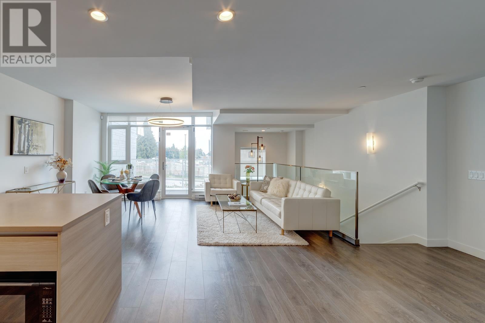 Th103 652 Whiting Way, Coquitlam, British Columbia  V3J 0K3 - Photo 9 - R2812768