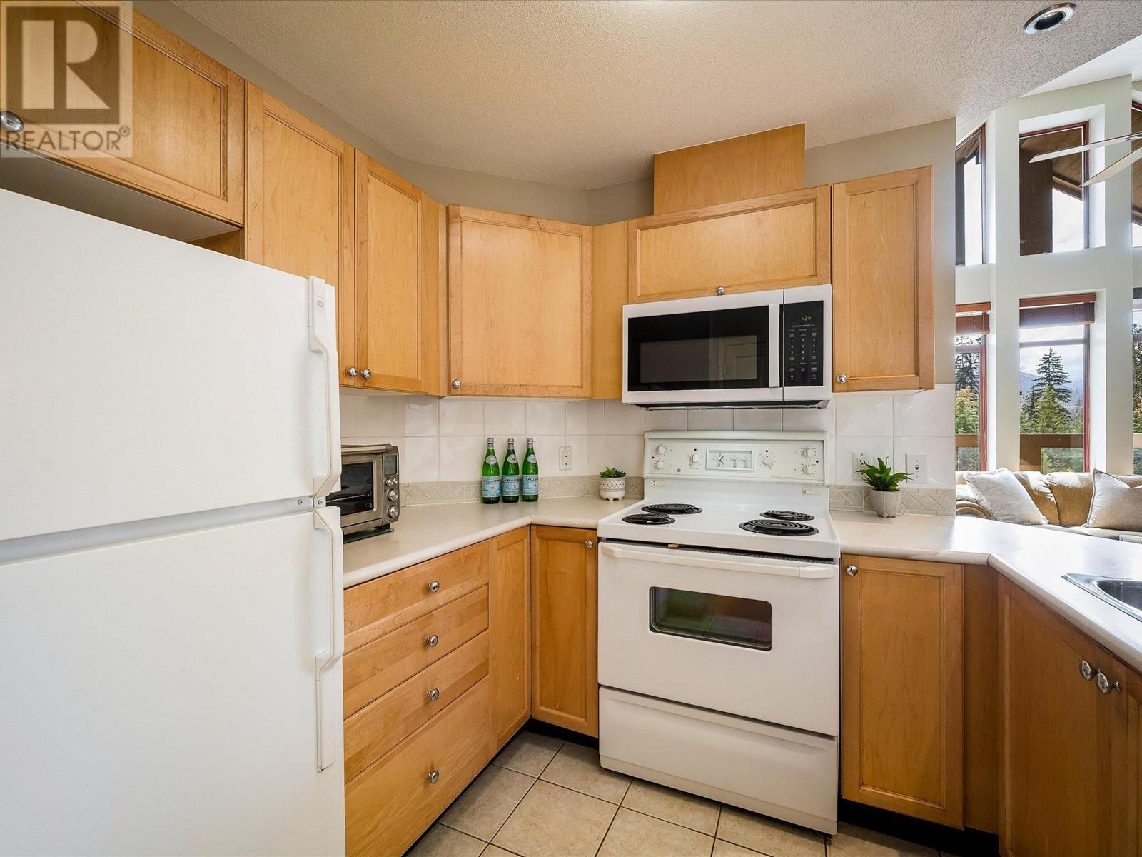 307 8080 Nicklaus North Boulevard, Whistler, British Columbia  V8E 1J7 - Photo 11 - R2812784