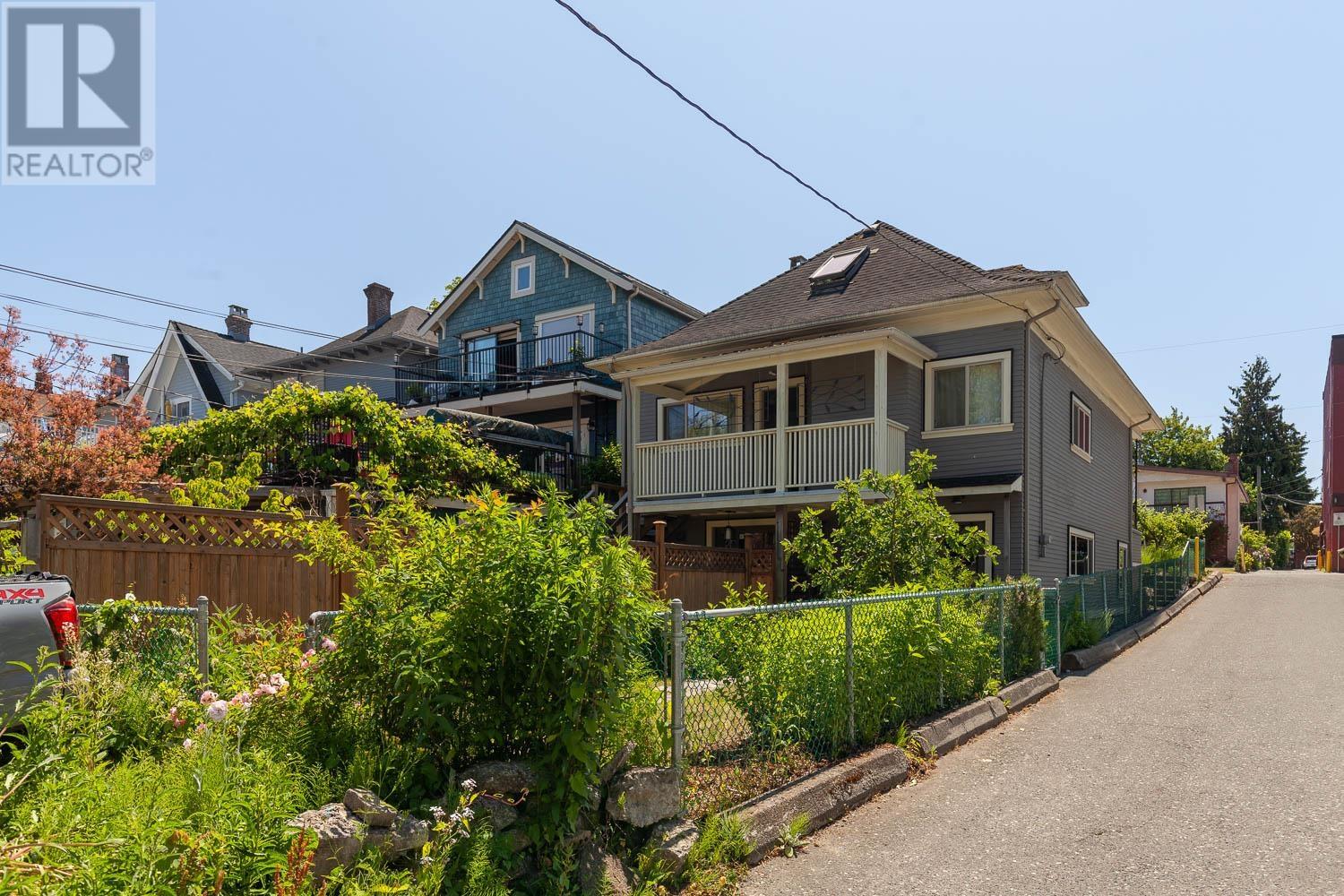 1717 Charles Street, Vancouver, British Columbia  V5L 2T6 - Photo 39 - R2812721