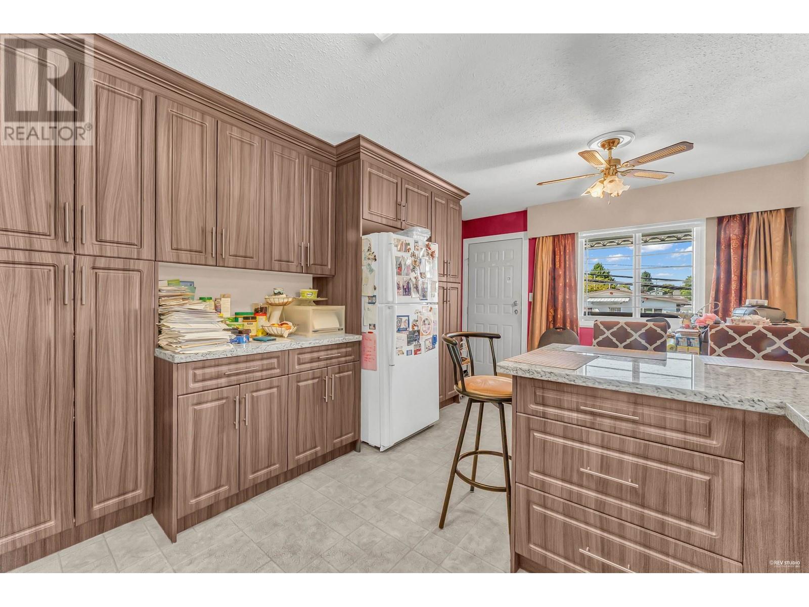 5463 Joyce Street, Vancouver, British Columbia  V5R 4H3 - Photo 17 - R2812727