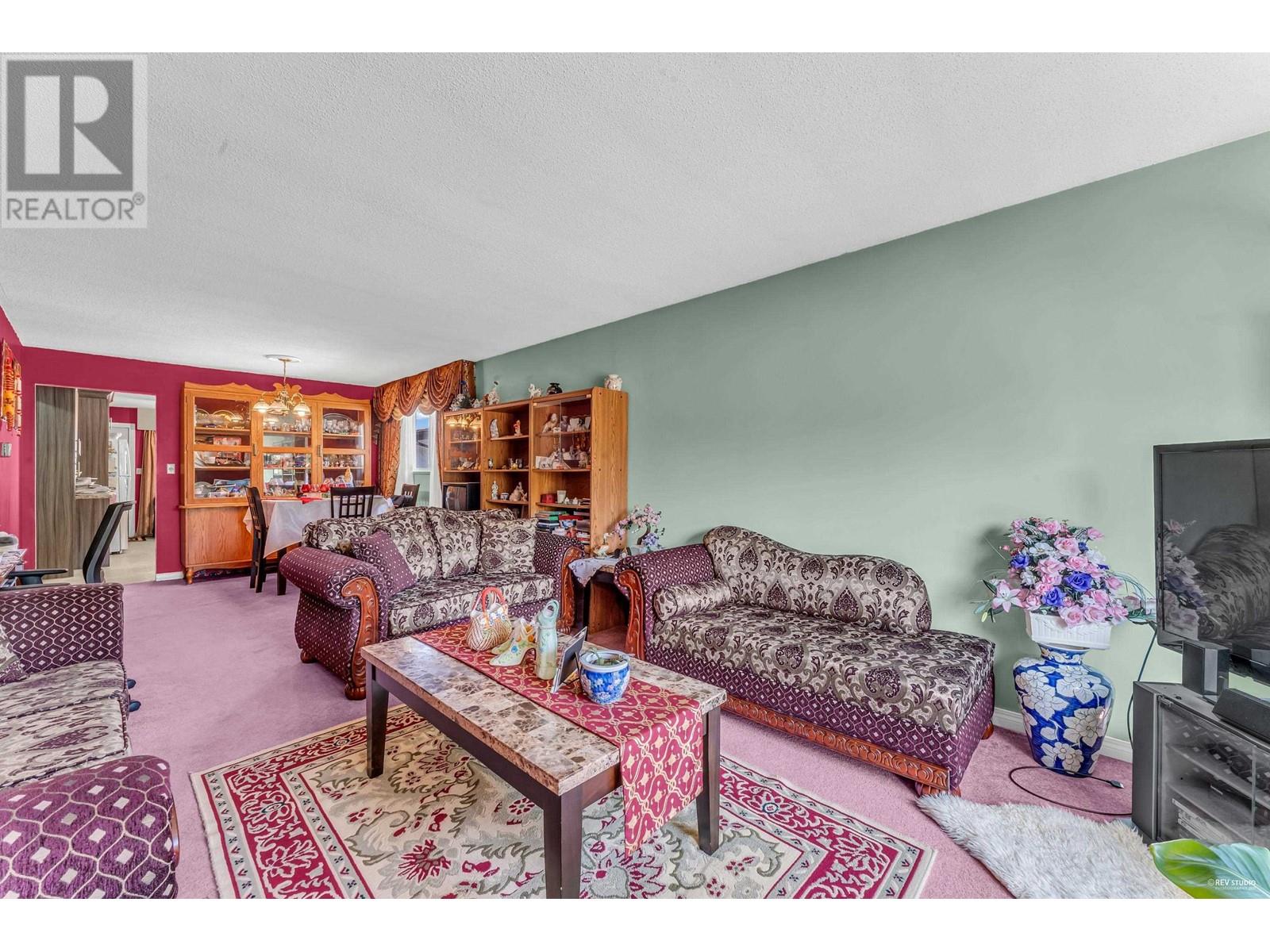 5463 Joyce Street, Vancouver, British Columbia  V5R 4H3 - Photo 3 - R2812727