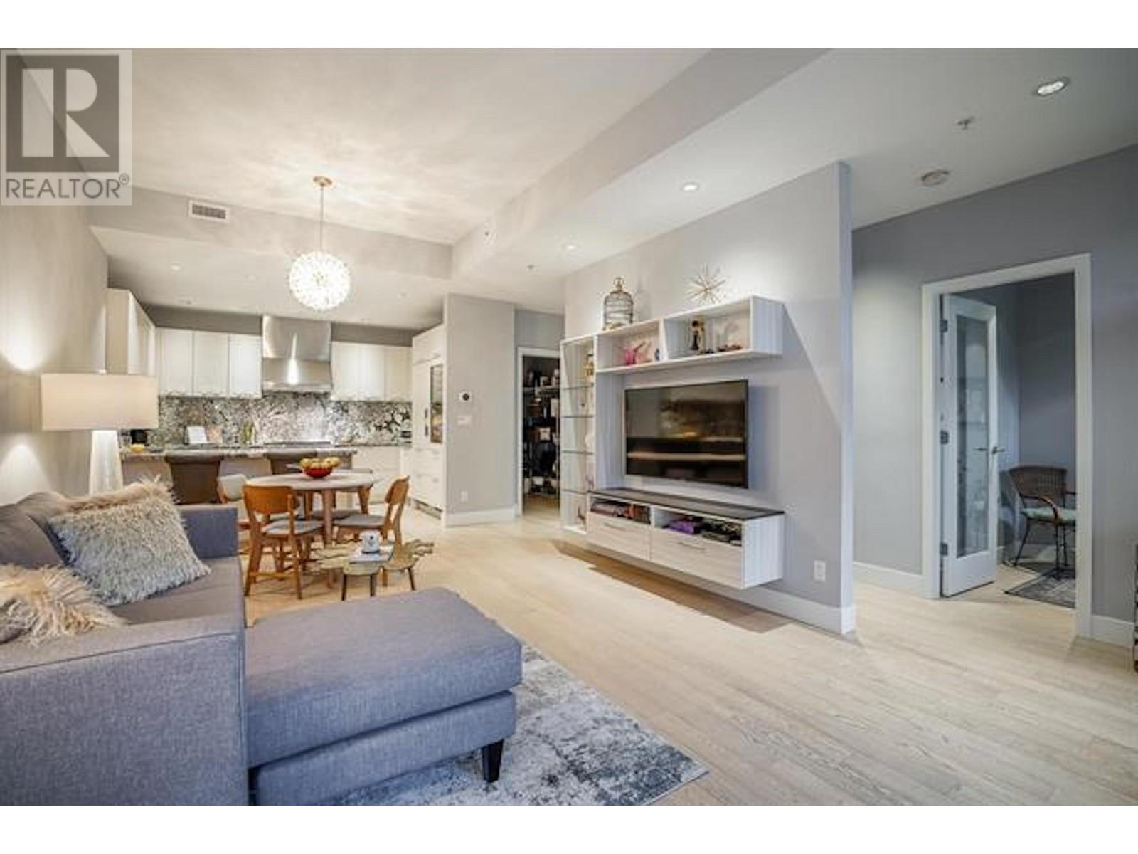 2122-2122 W 15th Avenue, Vancouver, British Columbia  V6K 2Y4 - Photo 4 - R2812719