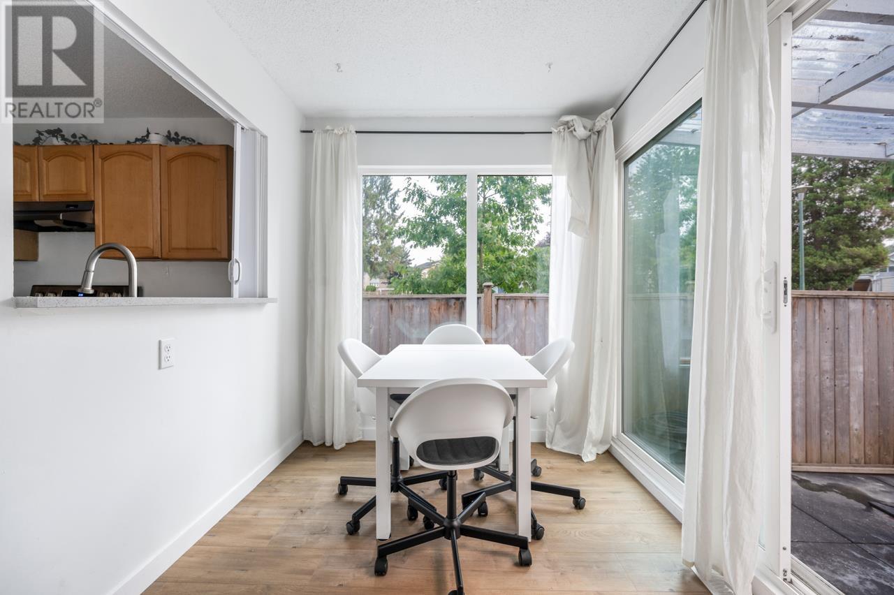 3020 Maplebrook Place, Coquitlam, British Columbia  V3C 4B1 - Photo 10 - R2812777