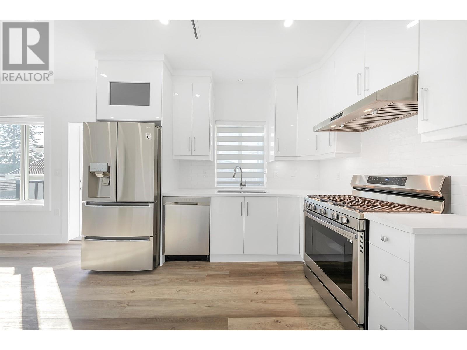 836 E 56th Avenue, Vancouver, British Columbia  V5X 1S2 - Photo 5 - R2812753