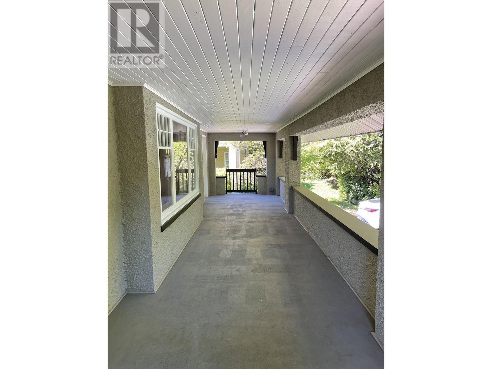 7616 Burris Street, Burnaby, British Columbia  V5E 1Z3 - Photo 9 - R2812032