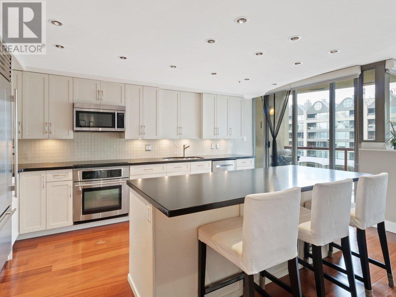 505 990 Beach Avenue, Vancouver, British Columbia  V6Z 2N9 - Photo 2 - R2812847