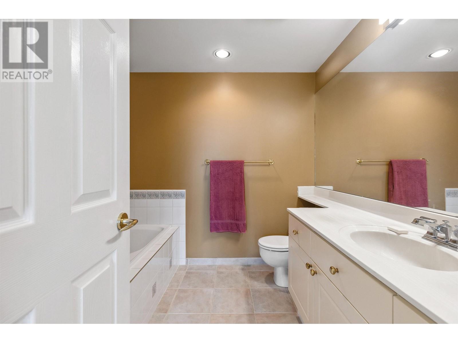 1001 160 W Keith Road, North Vancouver, British Columbia  V7M 3M2 - Photo 32 - R2812857