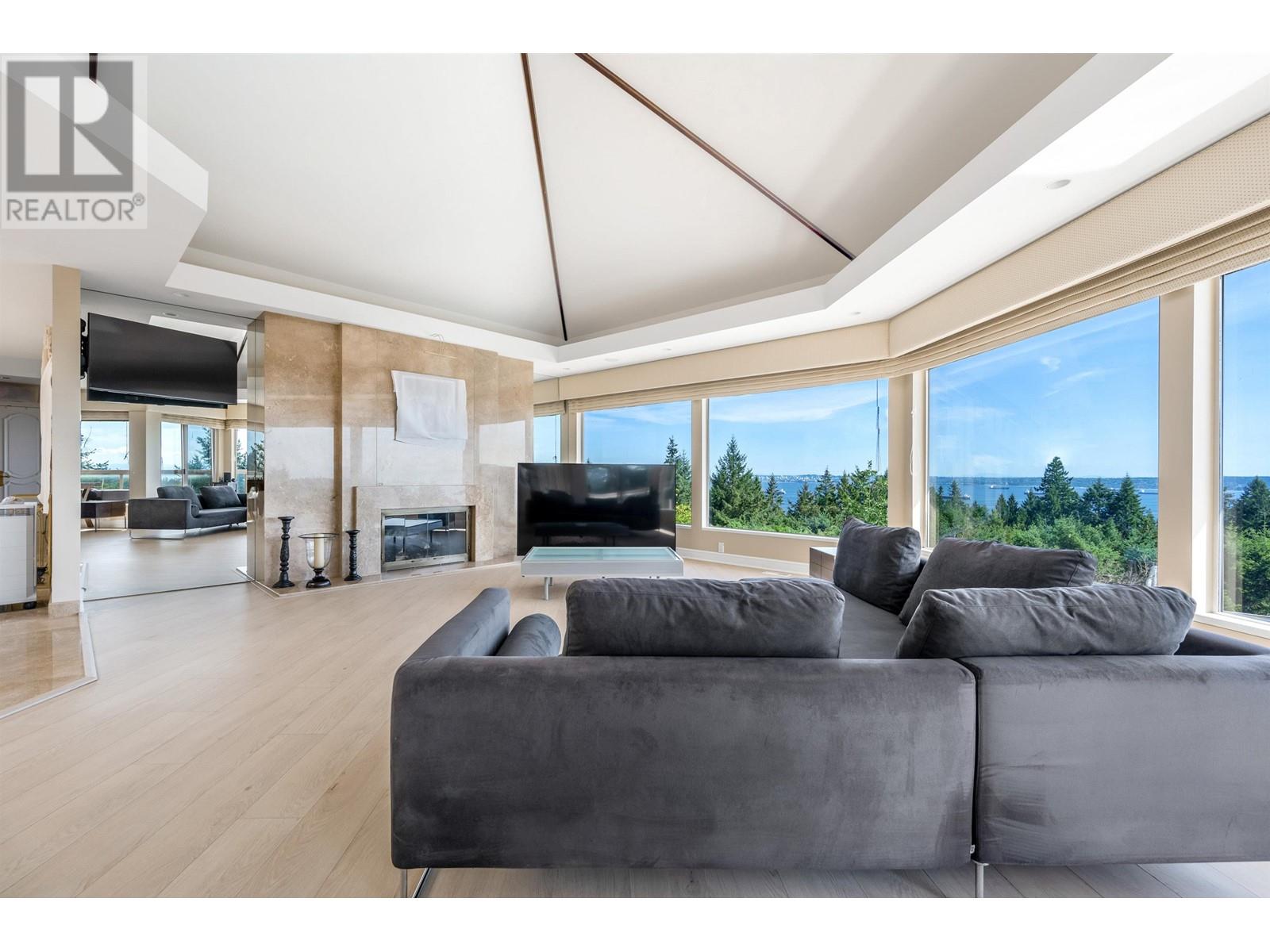 4060 Almondel Road, West Vancouver, British Columbia  V7V 3L5 - Photo 6 - R2802034