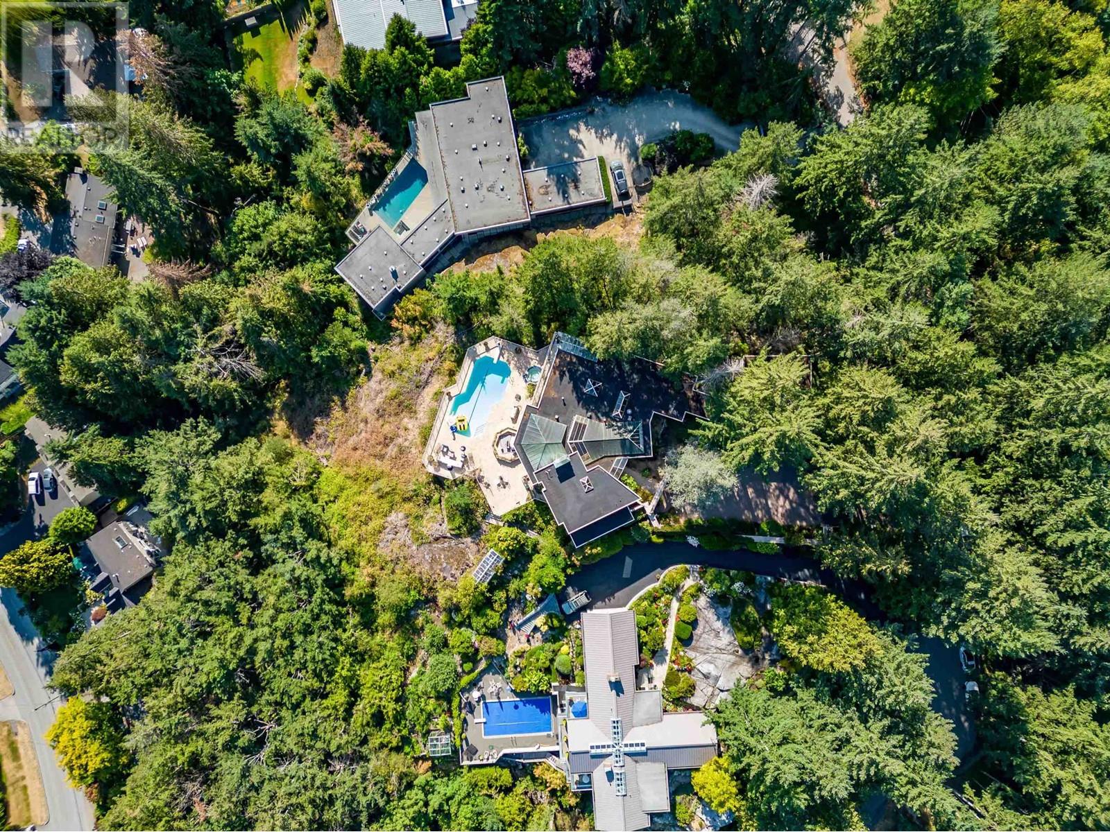 4060 Almondel Road, West Vancouver, British Columbia  V7V 3L5 - Photo 32 - R2802034