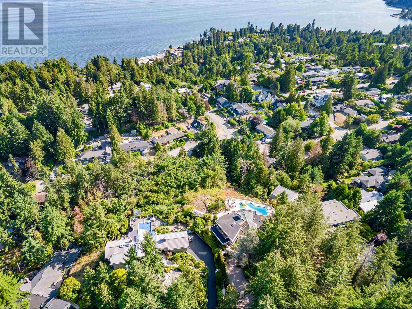 4060 Almondel Road, West Vancouver, British Columbia  V7V 3L5 - Photo 31 - R2802034