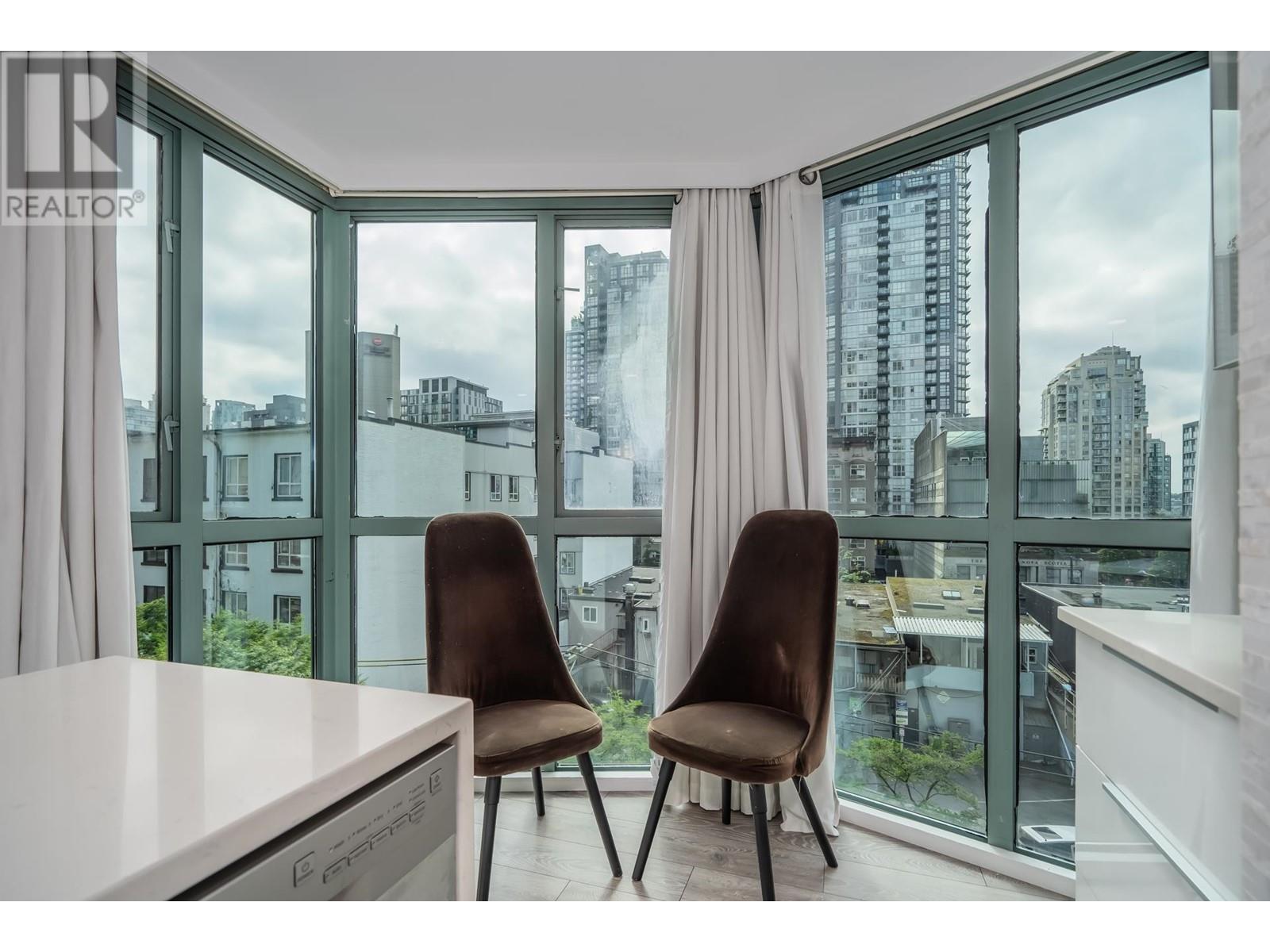 407 1188 Howe Street, Vancouver, British Columbia  V6Z 2S8 - Photo 11 - R2812775
