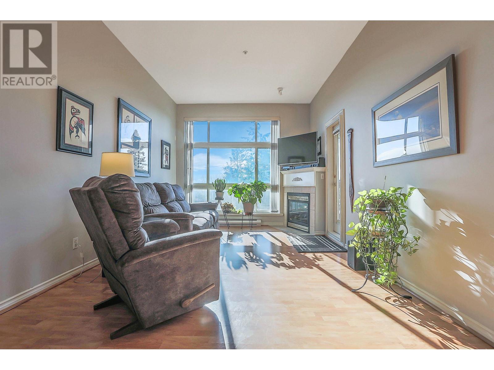 603 22230 North Avenue, Maple Ridge, British Columbia  V2X 2L5 - Photo 3 - R2792990