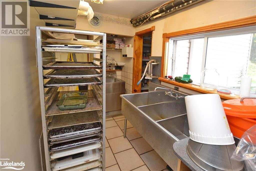 5017 Highway 124, Magnetawan, Ontario  P0A 1P0 - Photo 23 - 40479452