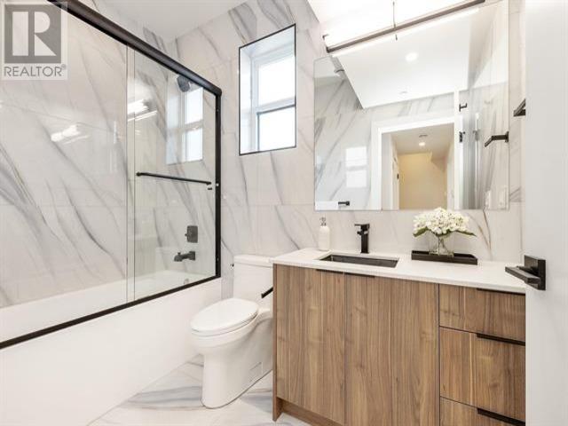 2042 Mannering Avenue, Vancouver, British Columbia  V5N 3C3 - Photo 23 - R2811251