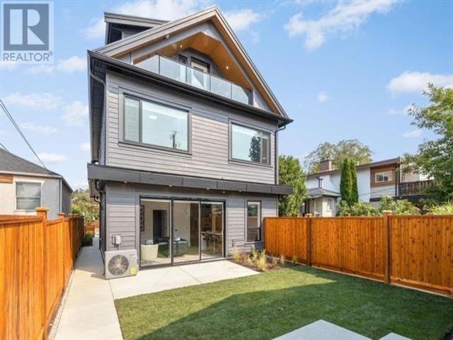 2042 Mannering Avenue, Vancouver, British Columbia  V5N 3C3 - Photo 8 - R2811251