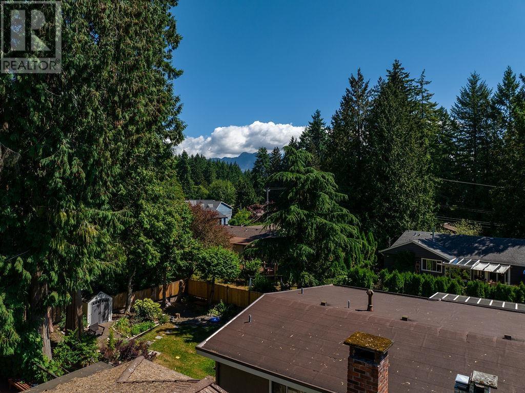 658 E Kings Road, North Vancouver, British Columbia  V7N 1J7 - Photo 16 - R2812835