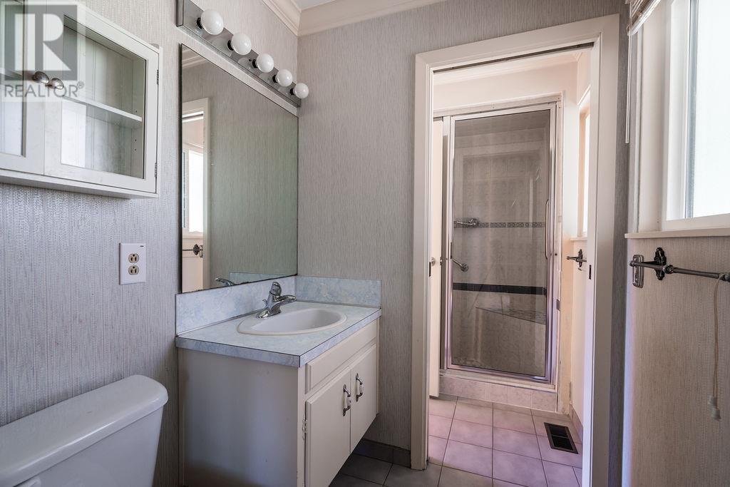 658 E Kings Road, North Vancouver, British Columbia  V7N 1J7 - Photo 40 - R2812835