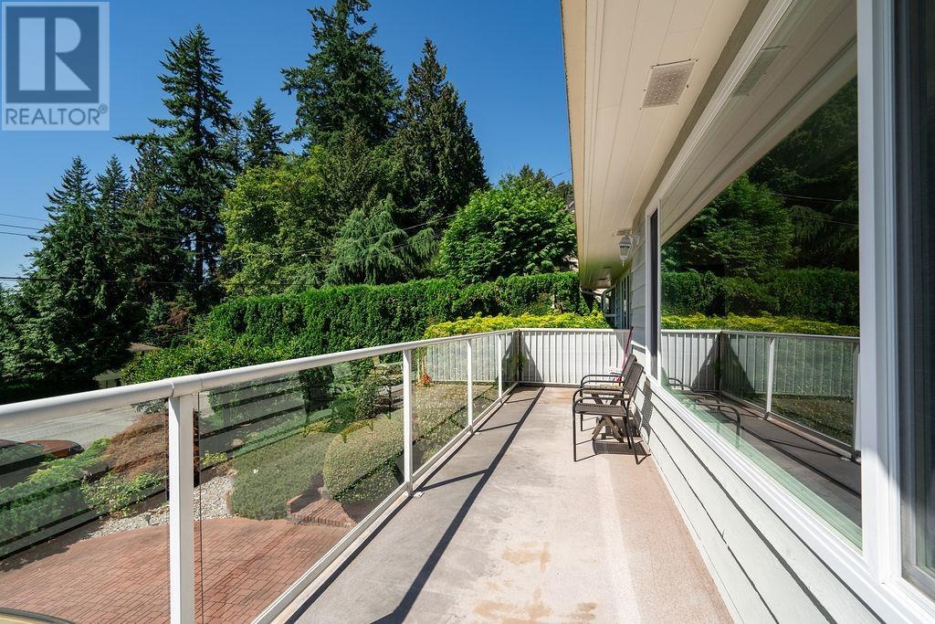 658 E Kings Road, North Vancouver, British Columbia  V7N 1J7 - Photo 25 - R2812835
