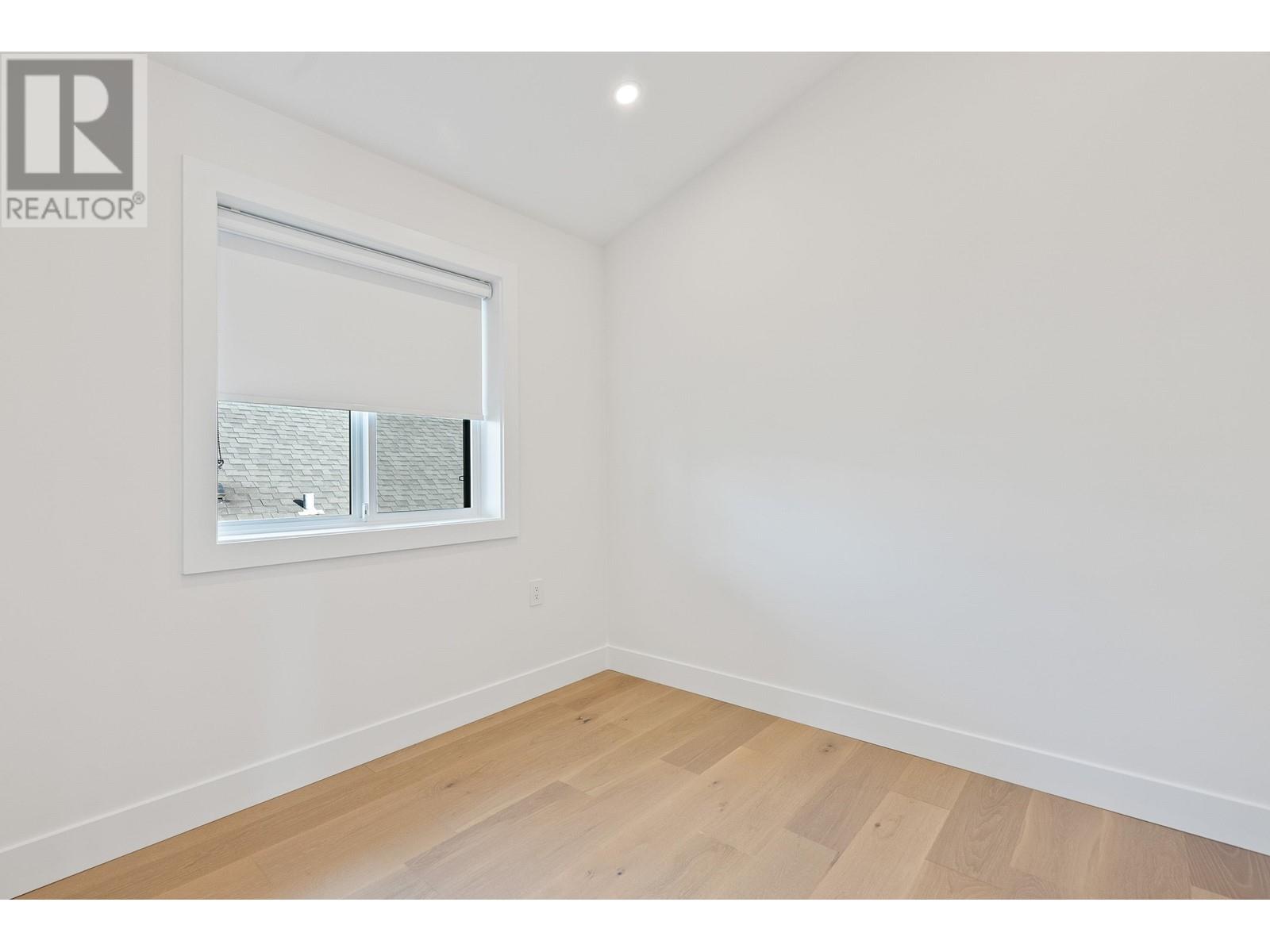 3084 E 8th Avenue, Vancouver, British Columbia  V5M 1X3 - Photo 31 - R2812918