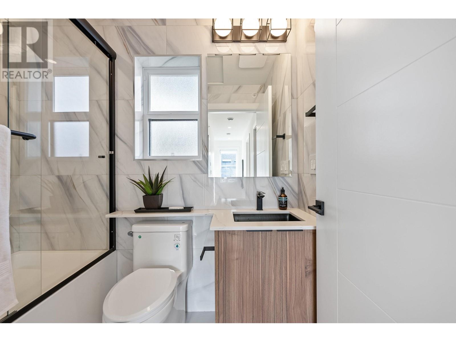 3084 E 8th Avenue, Vancouver, British Columbia  V5M 1X3 - Photo 33 - R2812918