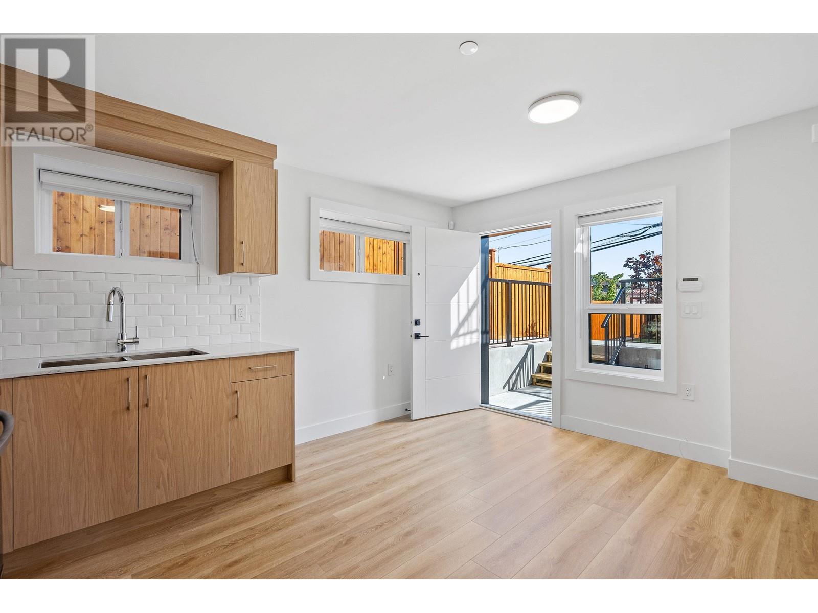 3086 E 8th Avenue, Vancouver, British Columbia  V5M 1X3 - Photo 31 - R2812921
